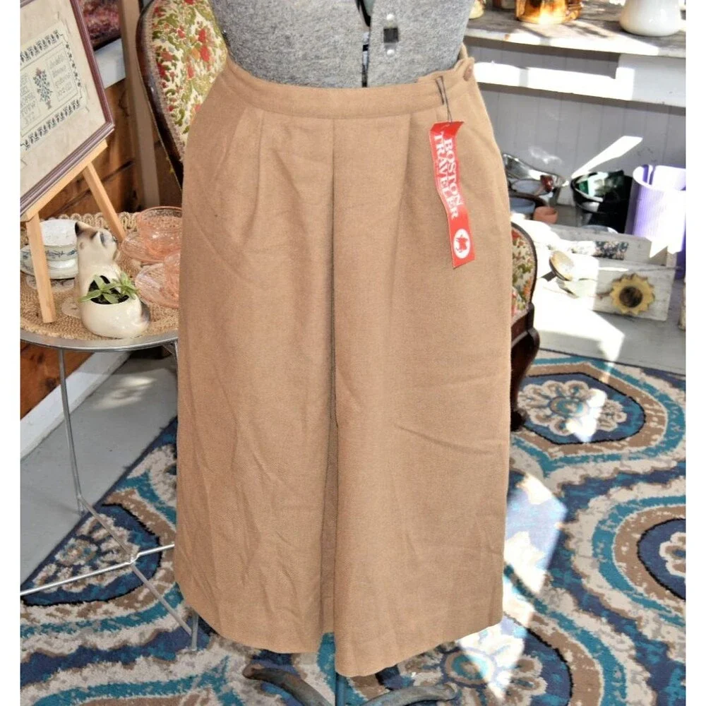 Vintage 70s-80s Boston Traveler Wool Skirt NWT Deadstock Camel Tan Size Small